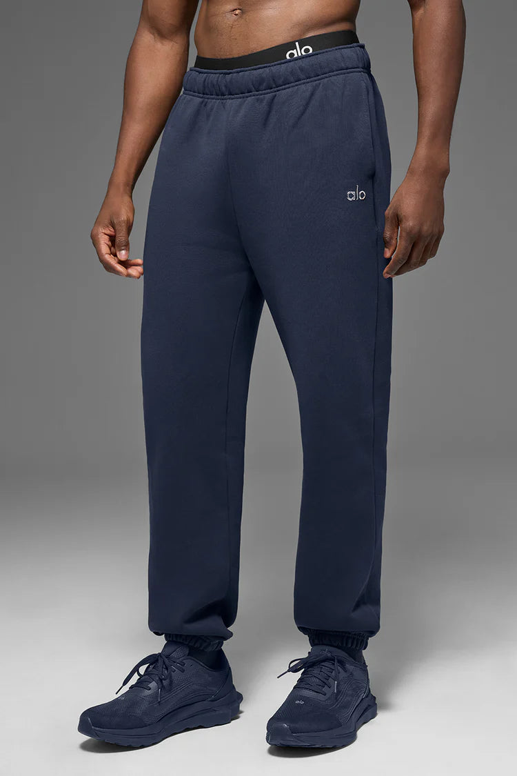 ALO ACCOLADE SWEATPANTS 'NAVY BLUE' CUFFED